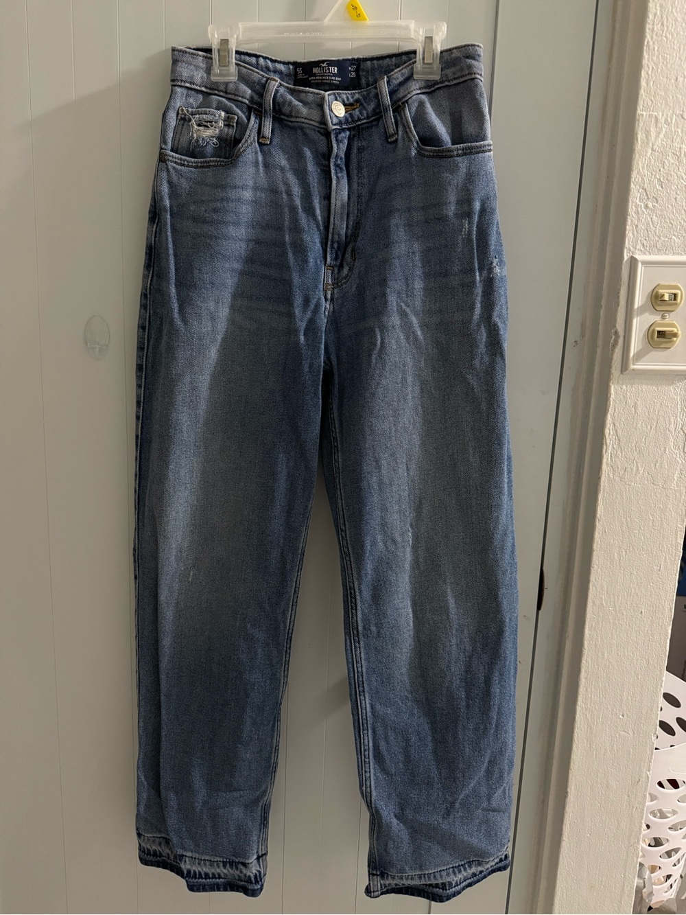 Vintage-Inspired Blue Men's Jeans